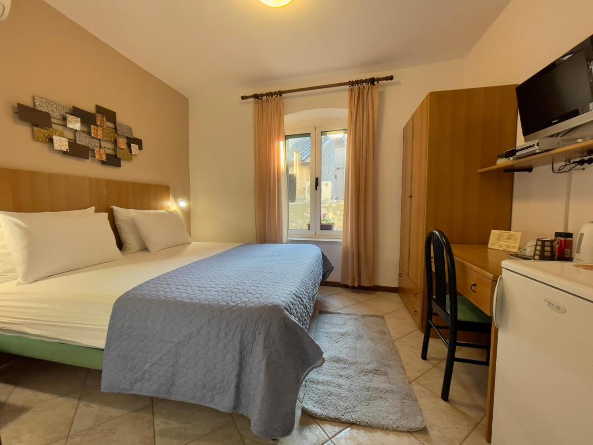 Rooms And Apartments Villa Town Gate Hvar Hvar Town Zewnętrze zdjęcie
